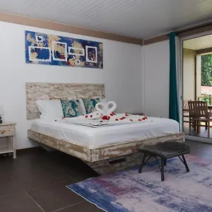 Auguste Apartment Anse Etoile